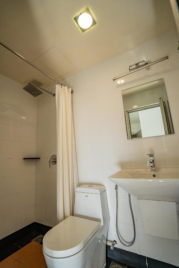 Hotel Avenue Kuantan Bagian luar foto